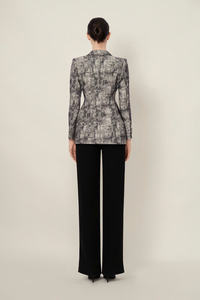 Chaqueta de traje elegante con doble botonadura para mujer Emily, tela de alta calidad, servicios ODM de Vietnam - Product Image 4