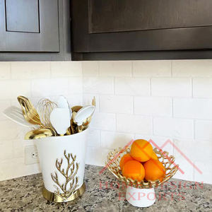 2025 Best-seller Accueil et restaurants Décor en métal Design de luxe en métal Bol en métal avec base en marbre - Product Image 1