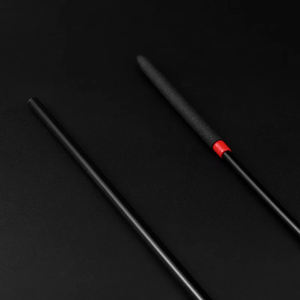 Fouet d'équitation en acier inoxydable et cuir multicolores avec couleurs et logo personnalisés pour une utilisation équestre - Product Image 4