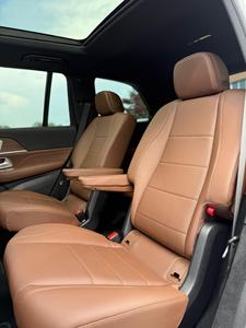 Mercedes-Benz GLS 450 4MATIC 2025 Usado en Excelentes Condiciones - Product Image 5