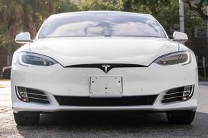 Tesla Model S 100D 2018 Usado Premium ~35,500 Millas - Product Image 6