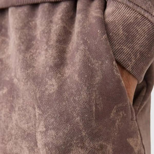 Chándal personalizado de felpa francesa de 450g/m2 para hombre, chándal con parche bordado de lavado ácido desteñido al sol sólido con capucha y pantalones - Product Image 6