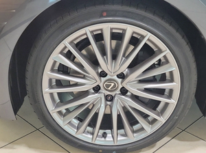 AUTO USADO EN PERFECTO ESTADO, Lexus IS 300 SEDÁN 2024, LISTO PARA ENVIAR - Product Image 4