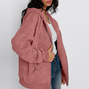 Sweats à capuche pour femmes sur mesure de haute qualité en gros Quantité importante Sweats à capuche pour femmes décontractés d'hiver avec toutes les tailles disponibles - Product Image 3