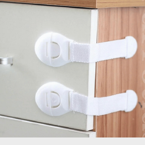 Serrures de porte sécurisées en plastique réglables Caractéristiques de sécurité pour bébé pour armoires à l'épreuve des enfants Réfrigérateurs Sangles de verrouillage d'armoire - Product Image 3