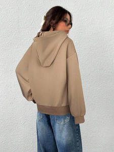 Sudadera con Capucha de Forro Polar Beige para Mujer, Cierre Completo, Corte Holgado, Cuello Alto, Diseño OEM, Estampado Personalizado Deportivo, Sudadera Urbana al por Mayor - Product Image 2