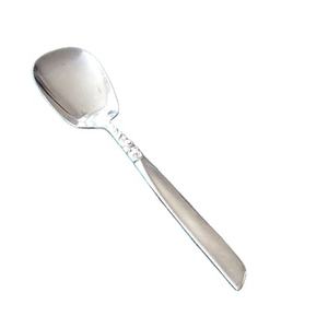 Juego de cubiertos de cuchara de acero inoxidable con diseño elegante Chapado en plata Perfec Cutleryt para restaurante, boda y uso de utensilios de cocina - Product Image 1