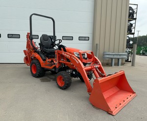 Tracteur de pelouse BX23S 2021 d'occasion, 20 CV, 4 roues motrices, transmission automatique avec moteur, boîte de vitesses et pompe - Product Image 6