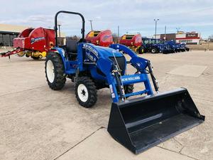 Modelo de tractor New-Holland Workmaster 35 35HP con cargador frontal disponible - Product Image 2