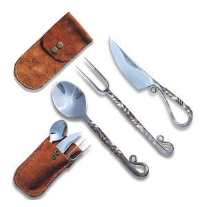 Ensemble de couverts viking médiéval, ustensiles en acier inoxydable forgés à la main, couteau, fourchette, cuillère rustiques de style nordique, ensemble de vaisselle - Product Image 1