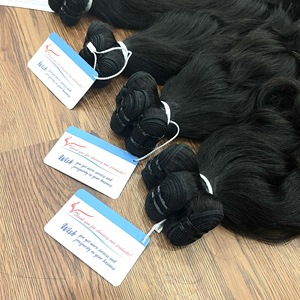 Paquet de cheveux naturels vierges non transformés, extensions de cheveux ondulés, paquets de cheveux humains bruts vietnamiens à cuticule alignée, vente en gros - Product Image 3