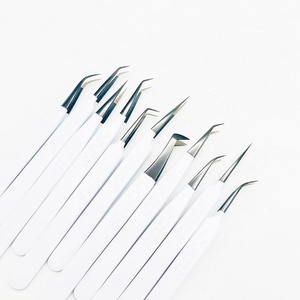 Pince à cils enduite de poudre blanche haute assurance Logo personnalisé Pointe en fibre d'experts en cils en acier inoxydable - Product Image 6