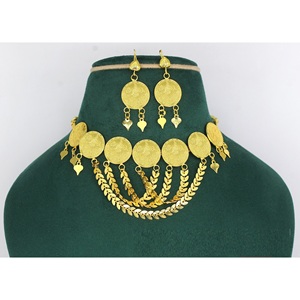 Alta calidad de lujo 24K 18K Color Oro africano Dubai chapado en oro conjuntos de joyas de lujo Dubai conjuntos de joyas de joyería para mujeres - Product Image 3