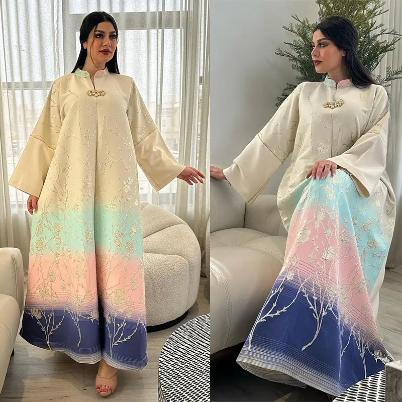 थोक फैशनेबल जलाबिया मैक्सी ड्रेस महिलाओं के कपड़े ढीले लंबे मुस्लिम उच्च गुणवत्ता दुबई अबाया कढ़ाई ग्रेडिएंट रोब
