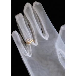 <strong>Solei</strong> Diamond Ring with Pear Shaped Diamond Elegant and Luxurious Accessory - Product Image 5