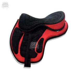 Selle anglaise de qualité supérieure Selle de cheval Freemax en cuir synthétique daim ensemble complet avec sangle d'étrier - Product Image 3