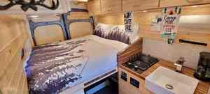 Ford Transit-250 VAN BUS CAR d'occasion en bon état - Product Image 4