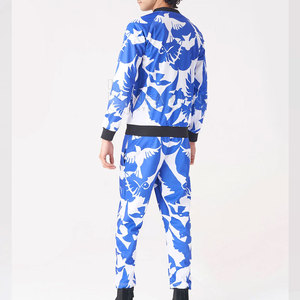 Último diseño personalizado hombres chándal Slim Fit Jogging traje personalizado su logotipo sublimación chándal - Product Image 3