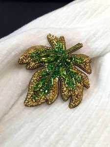 Broches de cuentas de diseñador hechos a mano-Forma de color personalizada Estilo tradicional/moderno/antiguo. Accesorios de alta calidad únicos - Product Image 4