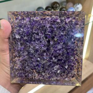 Pyramide d'orgonite en améthyste naturelle polie de grande taille avec bobine de cuivre, énergie de guérison, équilibrage des chakras, méditation, décoration en cristal - Product Image 5
