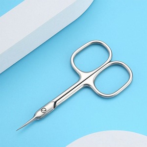 Tijeras de Acero Inoxidable de Alta Calidad para Remover Cutículas y Piel Muerta, Primera Generación, Tijeras de Belleza, Pakistán - Product Image 2