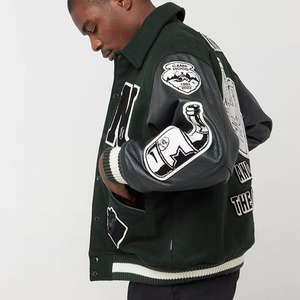 Chaqueta Universitaria de Chenilla Pesada Personalizada OEM ODM 2025, Cuerpo de Lana con Mangas de Cuero Genuino, Estilo Béisbol para Otoño e Invierno - Product Image 3