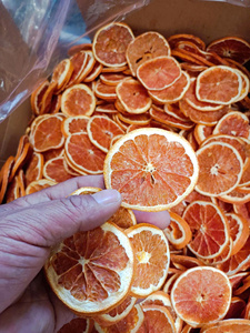 Ruedas de naranjas secadas al sol-100% fruta natural sin azúcar añadido, ideal para bocadillos saludables - Product Image 3