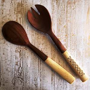 painted this wooden salad servers HANDICRAFT BEST SELLING Hot Selling Bowl <b>Set</b> Made in India Includes Wooden Salad Server <b>Set</b> - Product Image 3