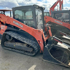 Kubota-Cargador de orugas compacto para trabajos exigentes - Product Image 2