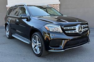 Mercedes-Benz GLS 550 V8 biturbo 4x4 d'occasion (2017) avec pack d'assistance au conducteur, provenance Californie - Product Image 2