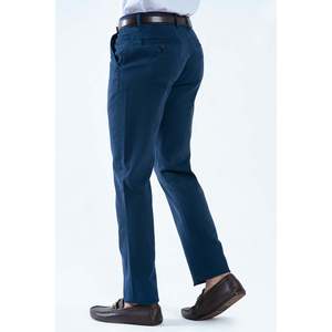 Pantalón Chino Formal NEILER de Algodón 100% Oxford, Lavado de Color, Corte Ajustado con Cinturón y Cremalleras, Ligero - Product Image 3