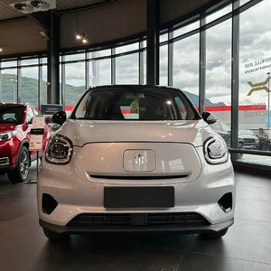 NOUVEAU LeapMotor T03 SUV d'occasion 2024, conduite à droite, transmission automatique, toit ouvrant panoramique, sièges en cuir foncé, véhicule d'occasion - Product Image 3