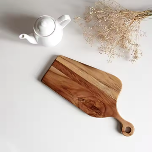 Planche à découper élégante en bois Outil utile pour hôtel de cuisine pour hacher les fruits et légumes. 2025 fonctionne comme une planche à fromage en résine - Product Image 6