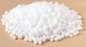 Engrais d'urée (azote 19.0-21.0%) Poudre d'approvisionnement en gros de haute qualité Contact + 27739729209 - Product Image 3