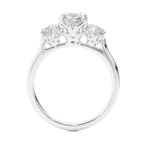 แหวนหมั้นทองคำขาว 2 กะรัต ประดับโมอิสซาไนต์ทรงกลมสามเม็ด ดีไซน์หรูหรา - Product Image 3