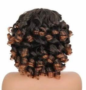 Perruques de cheveux humains vietnamiens à double tirage avec fermeture Perruques de cheveux humains bouclés doux et durables pour bébé - Product Image 3