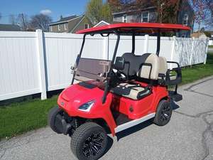 2025 Carrito de golf eléctrico de alto rendimiento 12V Premium 50km de rango 30-50mph Suministro a Florida EE. UU. Esta semana - Product Image 2