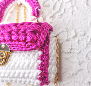 Sac à bandoulière fait main en crochet vert citrique métallisé vibrant et accrocheur - Product Image 6