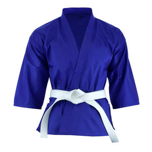 Uniformes de karaté pour hommes et femmes à la mode et pratiques pour tous les niveaux d'entraînement - Product Image 3