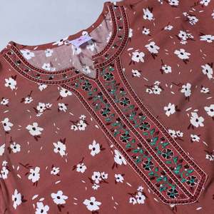 Evolove - Camisón Largo de Viscosa Liva Súper Suave y Cómodo para Mujer, con Botones y Bolsillo, para Uso Doméstico - Product Image 1