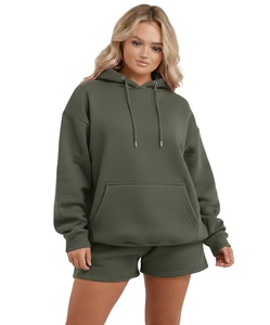 Conjunto deportivo casual corto para mujer, tela transpirable, conjunto de dos piezas diseñado para mayor comodidad, elegante para uso diario y entrenamientos. - Product Image 1