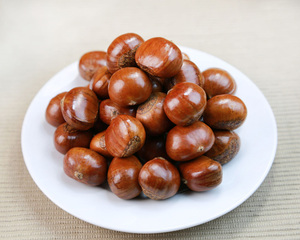 Meilleures châtaignes pelées IQF, naturelles, sucrées, entières, en vrac, fournisseur d'exportation pour la vente au détail et la restauration - Product Image 3