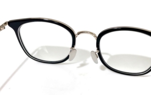 Almohadillas de Itanium para la nariz, almohadillas médicas profesionales de diseño lujoso de color negro, dorado y plateado - Product Image 3