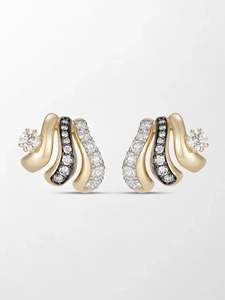 ต่างหูเพชรแล็บโกรว์ทรงคลื่น Cresting Solitaire น้ำหนัก 1.21 กะรัต สี GH ความสะอาดระดับ VS ประดับเพชร 30 เม็ด ทองคำ 14K สีเหลือง ดีไซน์ Flowing Motion Shine - Product Image 1