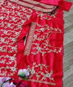 Fil à broder georgette avec séquence zari travail lehenga choli avec dupatta vêtements de mariée prix de gros ethnique lehenga choli - Product Image 3