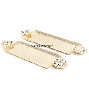 Ensemble de deux plateaux à chocolat en métal Plateau à chocolat fait à la main fini en or Plateau à chocolat fantaisie de meilleure qualité - Product Image 1