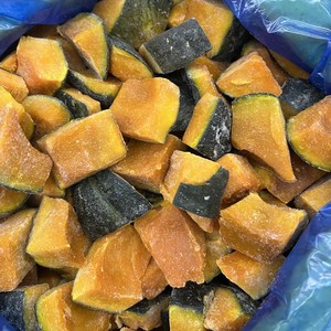 Calabaza Congelada IQF en Cubos, Suministro de Fábrica de Vietnam, Cubos de Calabaza Congelados a Granel, 24 Meses de Vida Útil - Sra. Tarina - Product Image 1