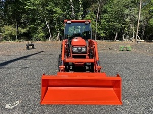 รถแทรกเตอร์เกษตรคุณภาพสูง Kubota MX5400 4x4 พร้อมขาย - Product Image 2