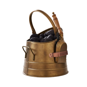 Cubo de Carbón de Metal con Acabado de Latón Antiguo de Estilo Moderno y Elegante, Cubo de Carbón Hecho a Mano para Jardín y Exteriores - Product Image 1