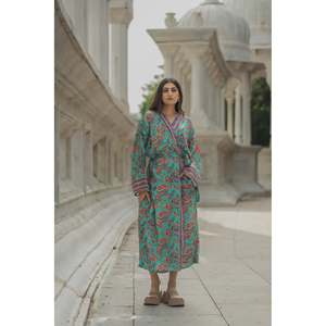 Kimono de Lujo de Mezcla de Seda para Mujer, Bata Suave y Transpirable, Ropa de Estar por Casa Larga, Ropa de Dormir para Damas de Honor, Resort de Playa, Tejido ODM - Product Image 2